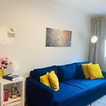 Modern 3 Bedroom Flat In * Lisbon