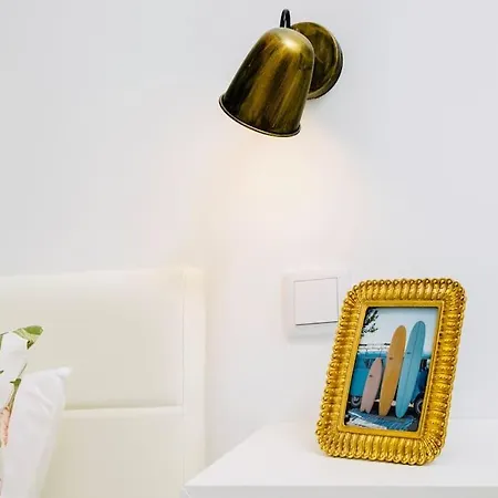 Modern 3 Bedroom Flat In Apartamento Lisboa